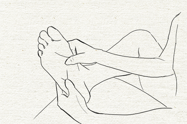 お風呂 マッサージ「足」「足裏」のやり方。足裏全体を押してマッサージするイラスト画像。